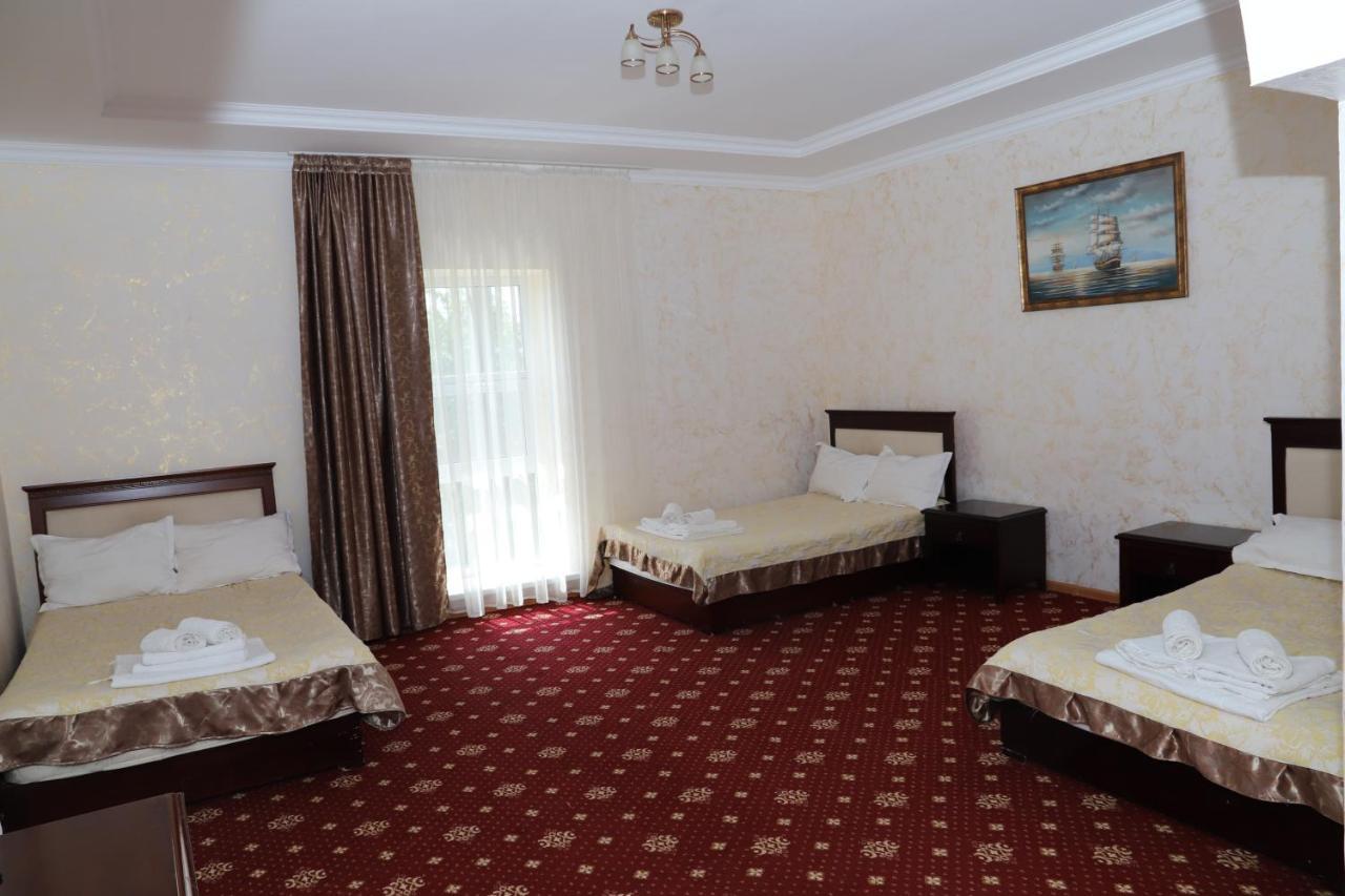 Hotel Eurasia Deluxe Borovoe Exteriör bild