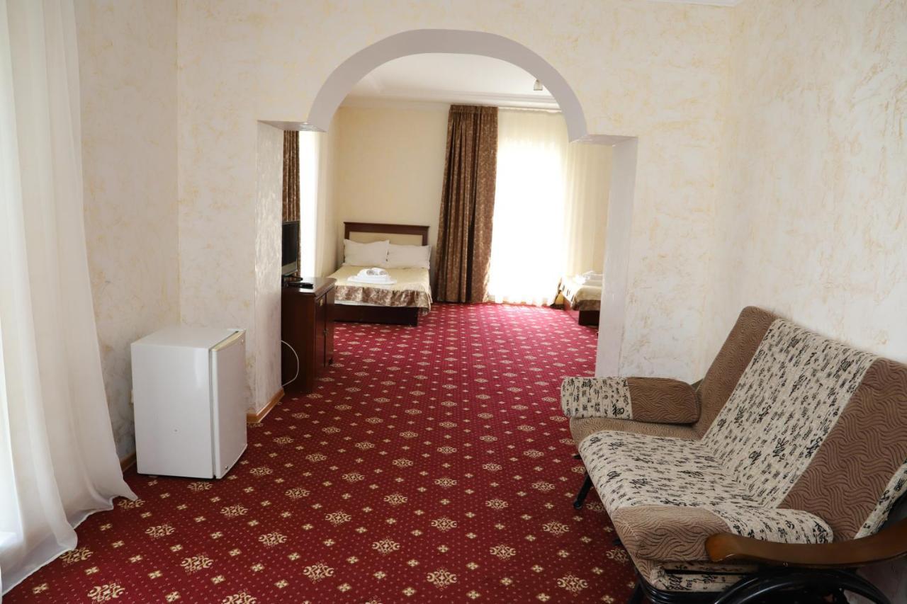 Hotel Eurasia Deluxe Borovoe Exteriör bild